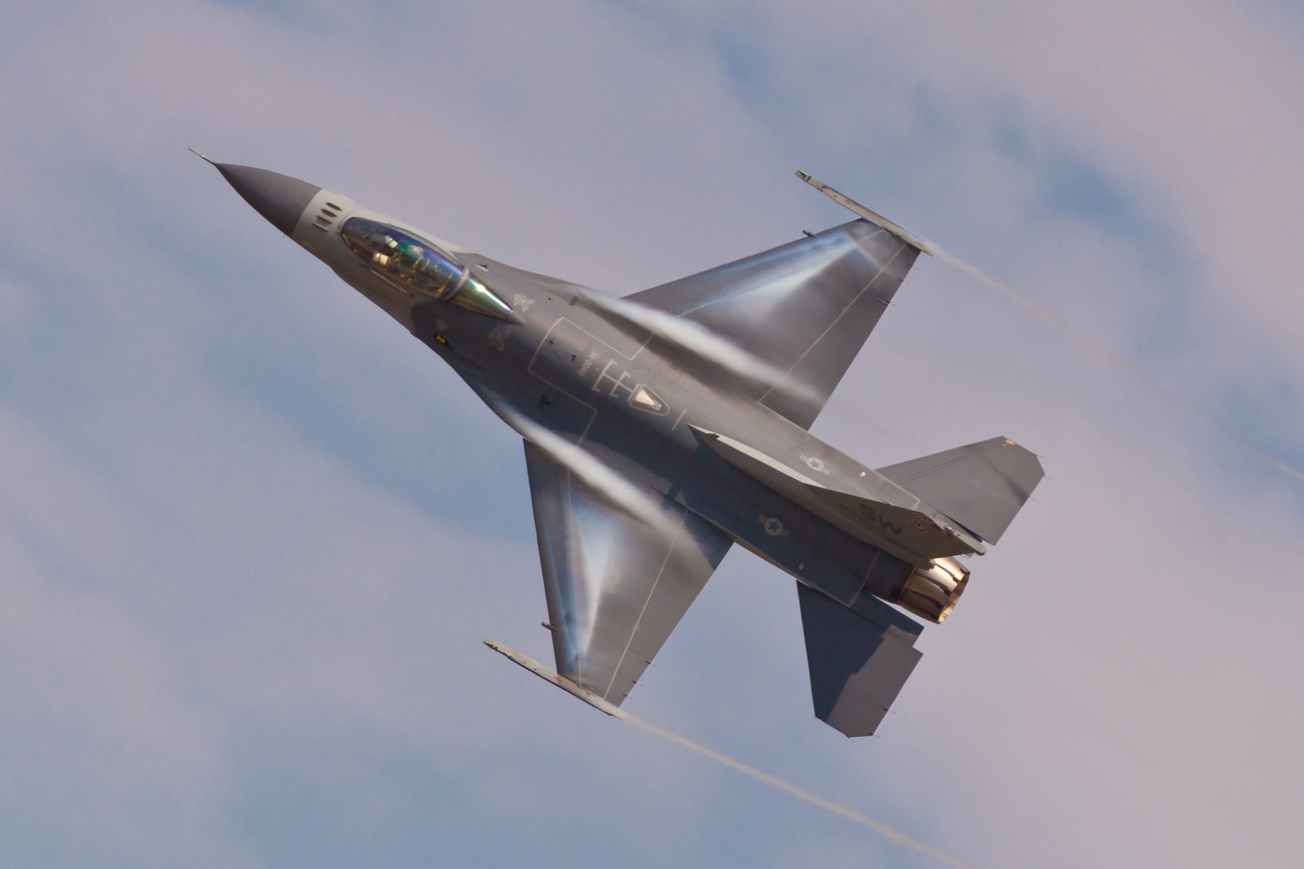 F16 in flight