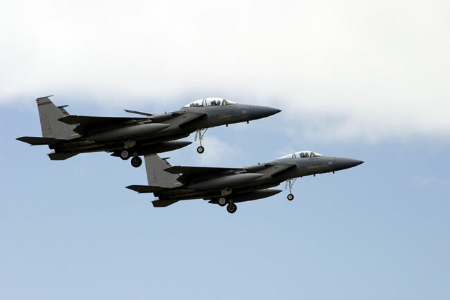 Two F15 fighter jets in the air